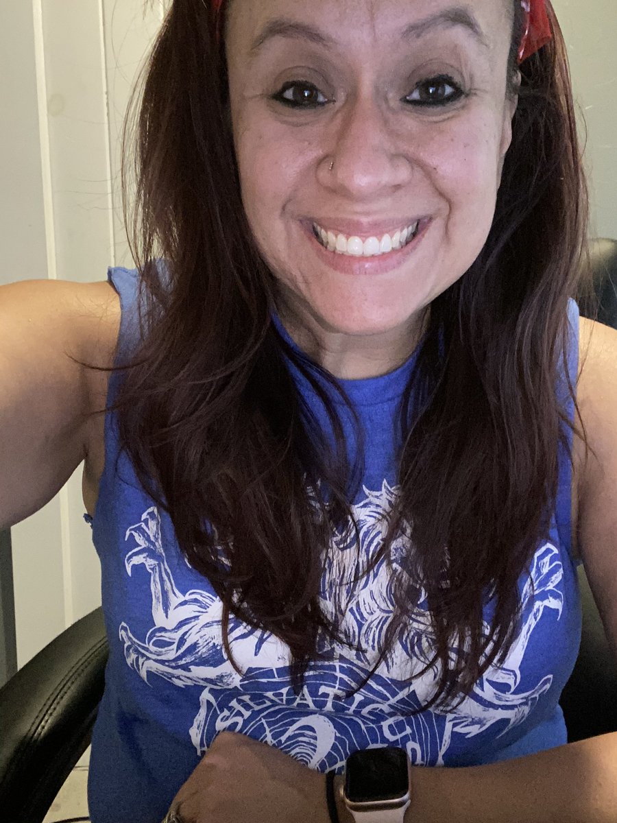 nancy_p_1015's tweet photo. Second to last day of program 1 🥳🥳
I’ve worked out almost every day for last 3 weeks and when I missed I doubled up next day!
Which program next 🤔
#21dayfixrealtime #dirty30 #keepmovingforward https://t.co/dvsuyCVAOV