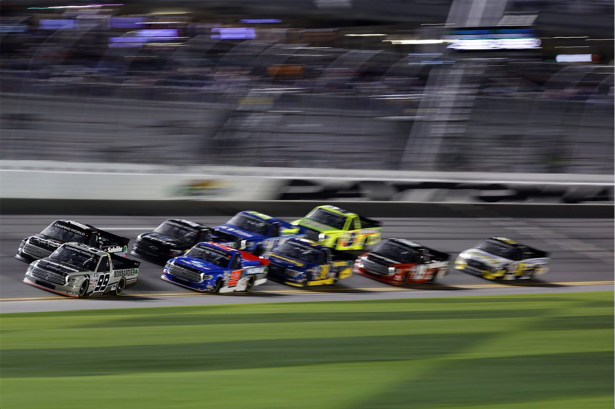 A_S12's tweet photo. .@FS1 earned 1.065 million viewers for Friday night's NASCAR Camping World Truck Series season opener, up 6% from 1.005 million last year and the most watched edition of that race since 2017.

➖ Daytona 500 figures will be out tomorrow (along with Xfinity and ARCA). https://t.co/bkaTUpkNHH
