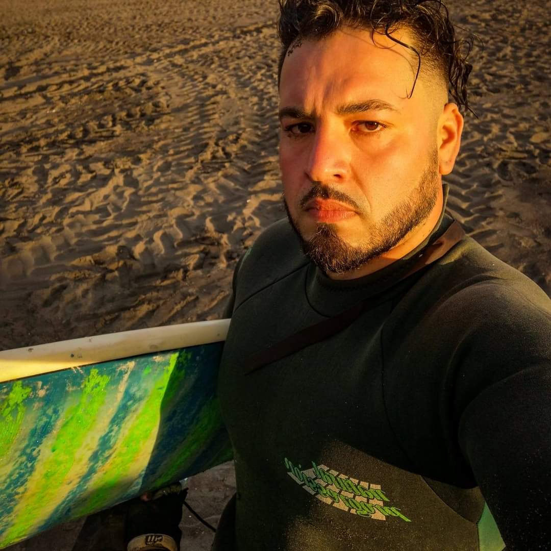 surflizana's tweet photo. #NuevaFotoDePerfil https://t.co/4ibDZPIJIQ