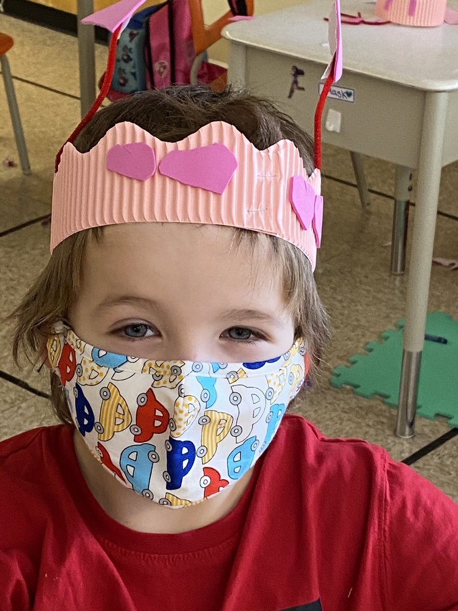 Mrs_Ps_class's tweet photo. Valentine fun. @OECTAProv @tbc_schools @TBCDSB_Hornets https://t.co/VIFBMLy1ag