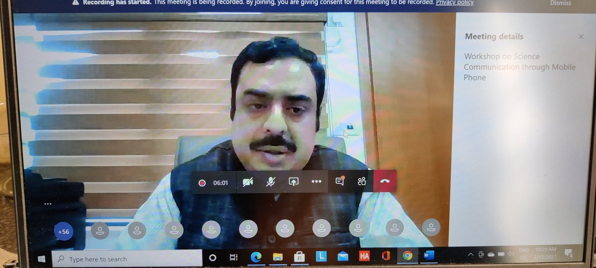 SShrivastri's tweet photo. Attending a workshop on science communication through Mobile phone. wonderful opening lectures with all the eminent personalities .@NIMISHKAPOOR31 @nakulparashar @VigyanPrasar #scicomm #mobilephotography #science #films #sciencefilms https://t.co/BUEM0DrlYO
