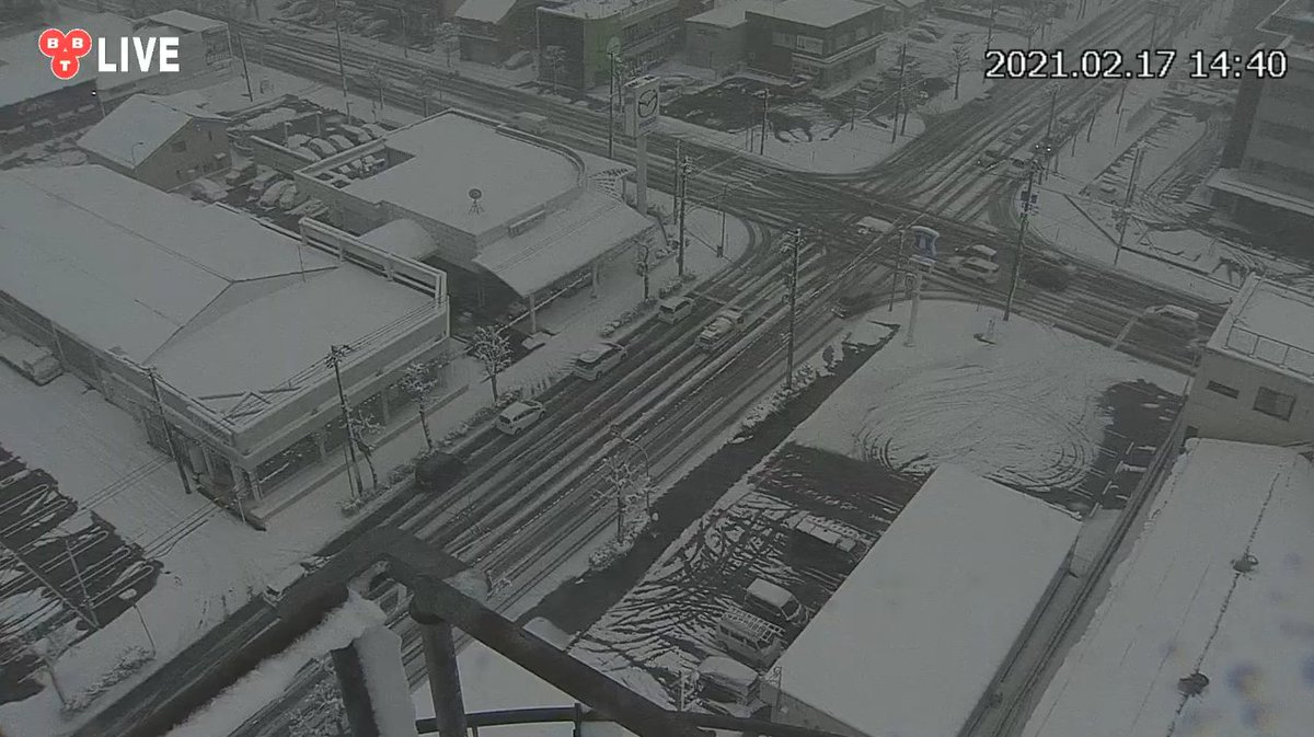 ライブカメラdb ローソン富山新根塚町一丁目店があるけやき通り及び富山県道62号交差の根塚交差点 通称ローソン交差点と富山 駅前 富山駅前は雪が強まっています t富山テレビ放送富山県内各地ライブカメラ 富山県富山市新根塚町 T Co ライブカメラdb ローソン富山新根塚町一丁目店があるけやき通り及び富山県道62号交差の根塚交差点 通称ローソン交差点と富山 駅前 富山駅前は雪が強まっています t富山テレビ放送富山県内各地ライブカメラ 富山県富山市新根塚町 T Co