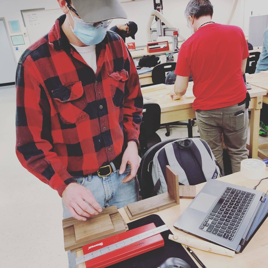 Eric Bredder tweet media