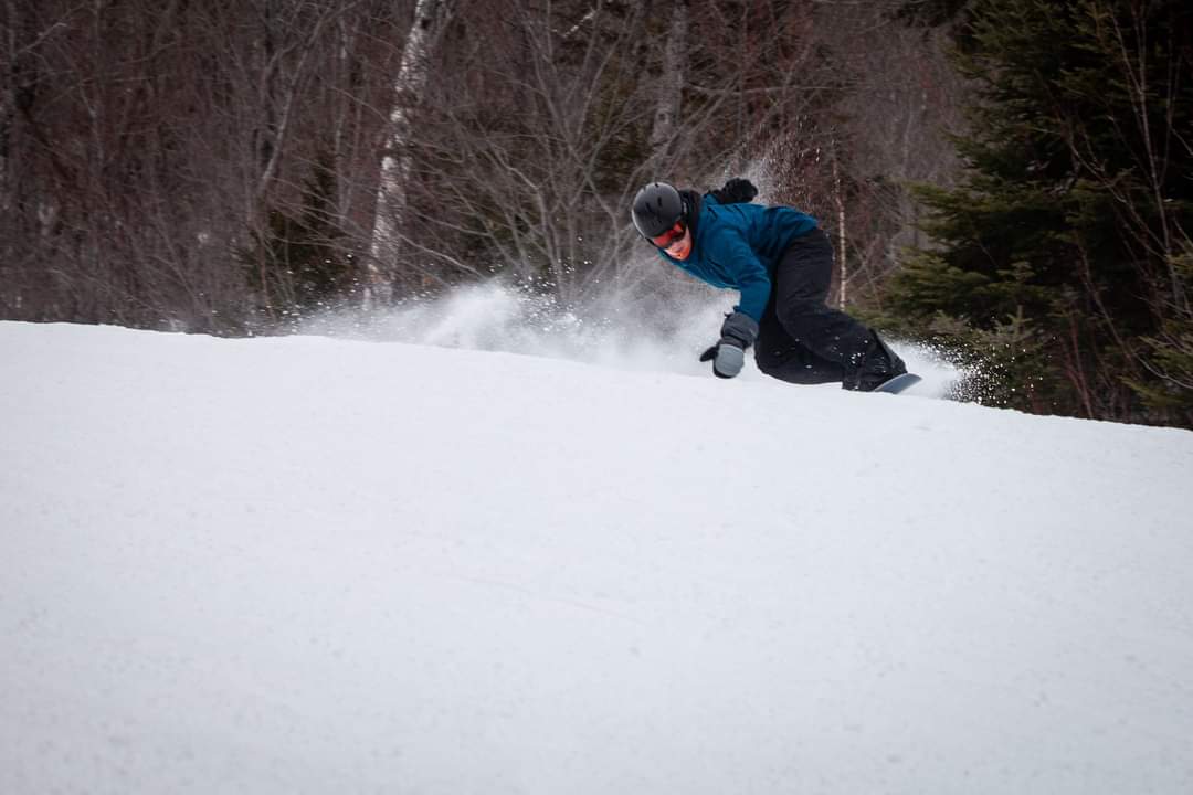 BlackMountainME's tweet photo. Conditions are amazing! Open all week 9am-4pm for February school break! Tickets just $45. 
#Vacation #BMOMIt #BackAtBlack https://t.co/DxJOhWE95p