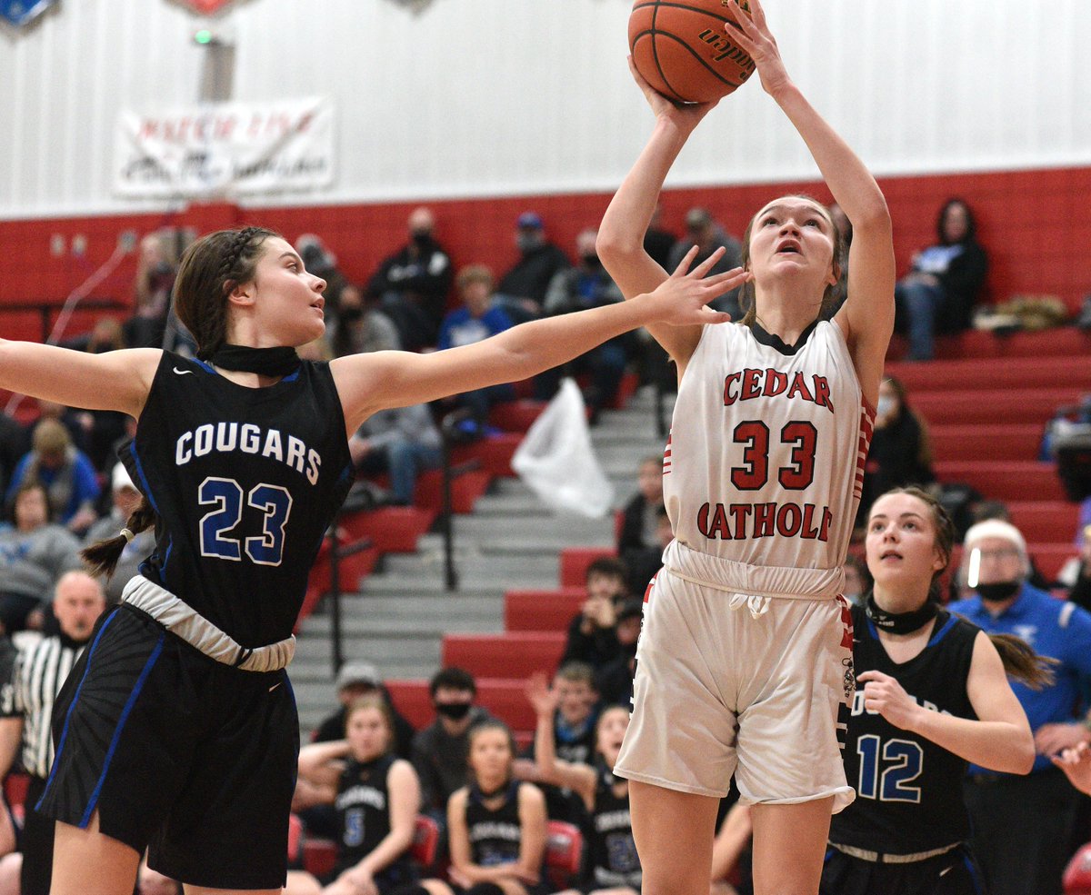 Postseason 🏀 down in Nebraska! 

Hartington Cedar Catholic (<a href="/CedarCatholic/">Cedar Catholic</a>) beat Niobrara-Verdigre 71-50 in the Sub-District D1-4 semifinals. Cedar will host the final on Thursday night. #nebpreps