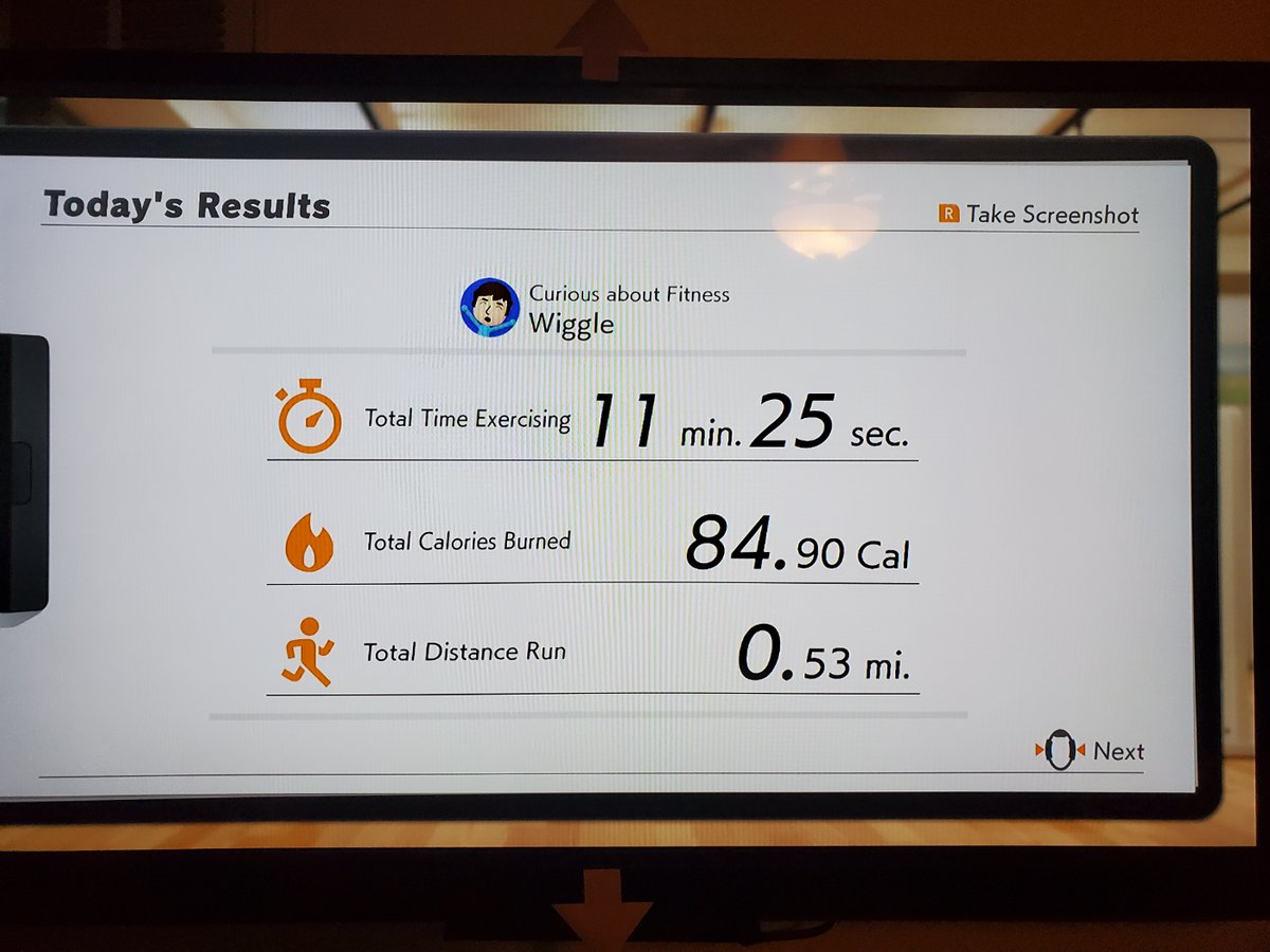 JumbocactuarX27's tweet photo. Feel like I didn't sweat quite as much today.  Maybe my body is starting to get used to exercising again? 
... or maybe I'm just dehydrated?

#Fitventure Day 6 https://t.co/Q3e6CzB9rP