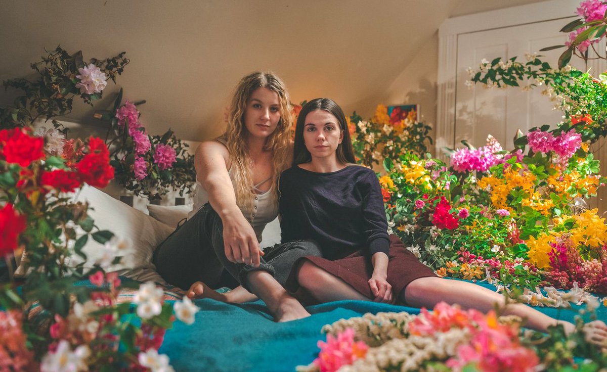 Congrats to Canadian filmmakers Jillian Acreman, Kim O'Bomsawin, Charles Officer, Michael Toledano &amp; Sam Vinal for <a href="/VicFilmFestival/">VictoriaFilmFestival</a> awards. bit.ly/3dl0bmI <a href="/canesugar/">Canesugar Filmworks</a>, <a href="/ohjilla/">Jillian Acreman</a> (photo: Hailey Chown (L) Bhreagh MacNeil in "Queen of the Andes.")