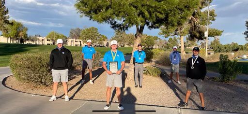 SMCCCougars's tweet photo. Ryan Macpherson claimed individual medalist honors, and @CoachPuetz &amp; the #SMCC Men’s Golf team won the season-opening Mesa CC Invitational! Full recap to come; Cougars start 2021 where they left off in 2020! @accac_sports @smcccougar ⛳️🏌️🐾 https://t.co/yzqh6JRPk2