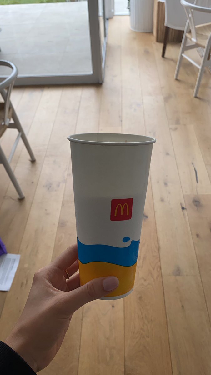 madsy3112's tweet photo. Thanks @maccas for my large drink... https://t.co/rXCuorkY52