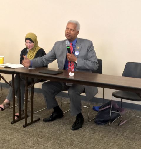 10. Hank Johnson In 2016, Johnson & 4 other Dems traveled to Israel on a trip sponsored by Miftah, an NGO that promoted blood libels against Jews.In 2015, he referred to Israelis as "termites" at an event sponsored by NGO's that promoted antisemitsm. https://www.washingtonexaminer.com/weekly-standard/dem-reps-met-with-alleged-member-of-palestinian-terrorist-group