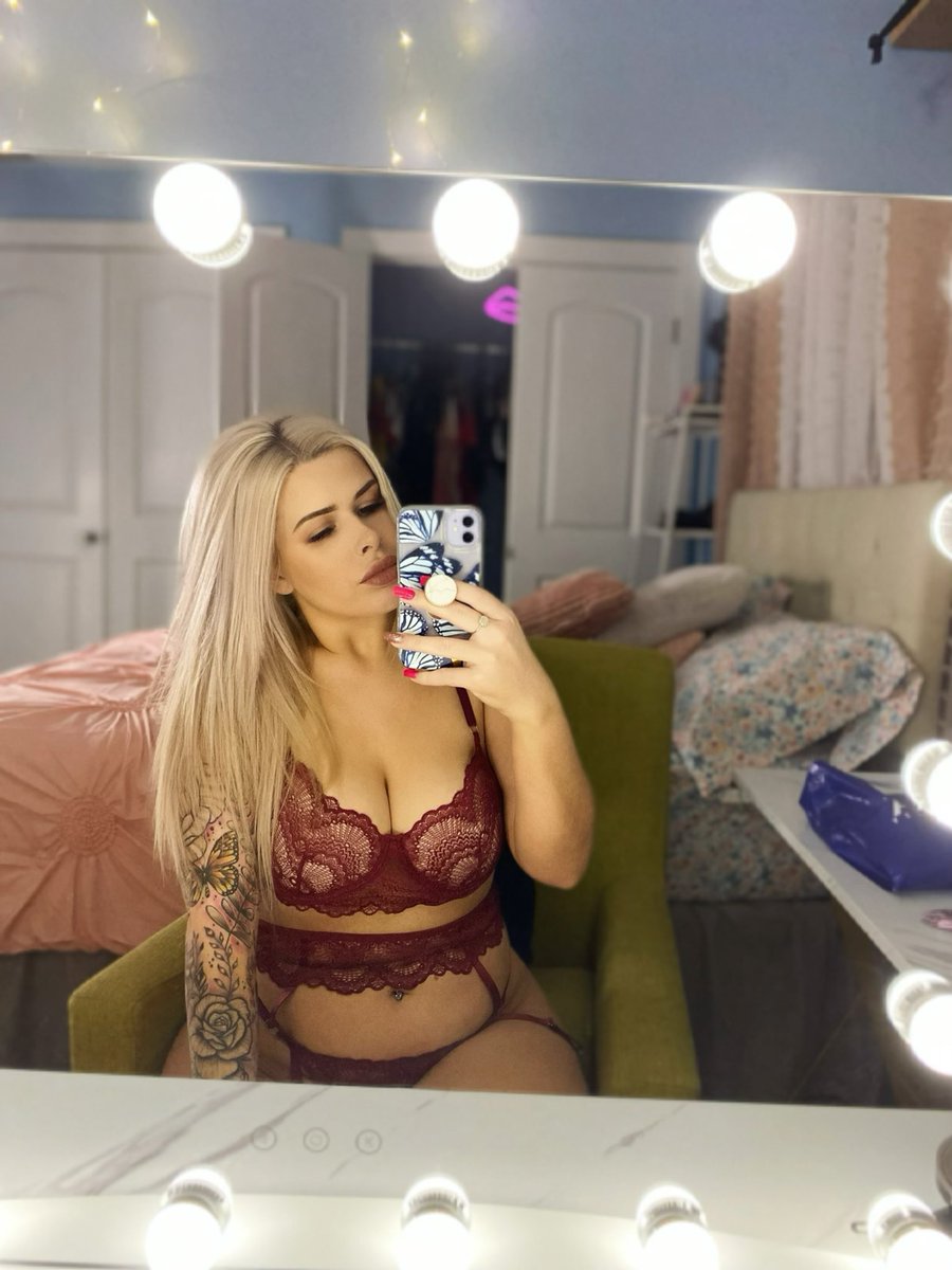 rt if you would date me