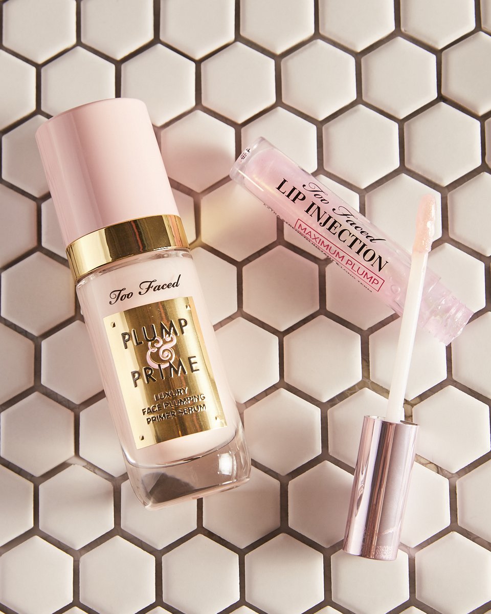 Influenster's tweet photo. #VOXBOX ALERT! 🚨 Plump it up with @toofaced! Slay your look with the Plump &amp; Prime Face Plumping Primer Serum and the Lip Injection Maximum Plump Lip Plumper. This new formula hydrates, nourishes, and visibly plumps lips immediately and over time.
https://t.co/a8vZQEOzkT https://t.co/jOXNfZ2US6