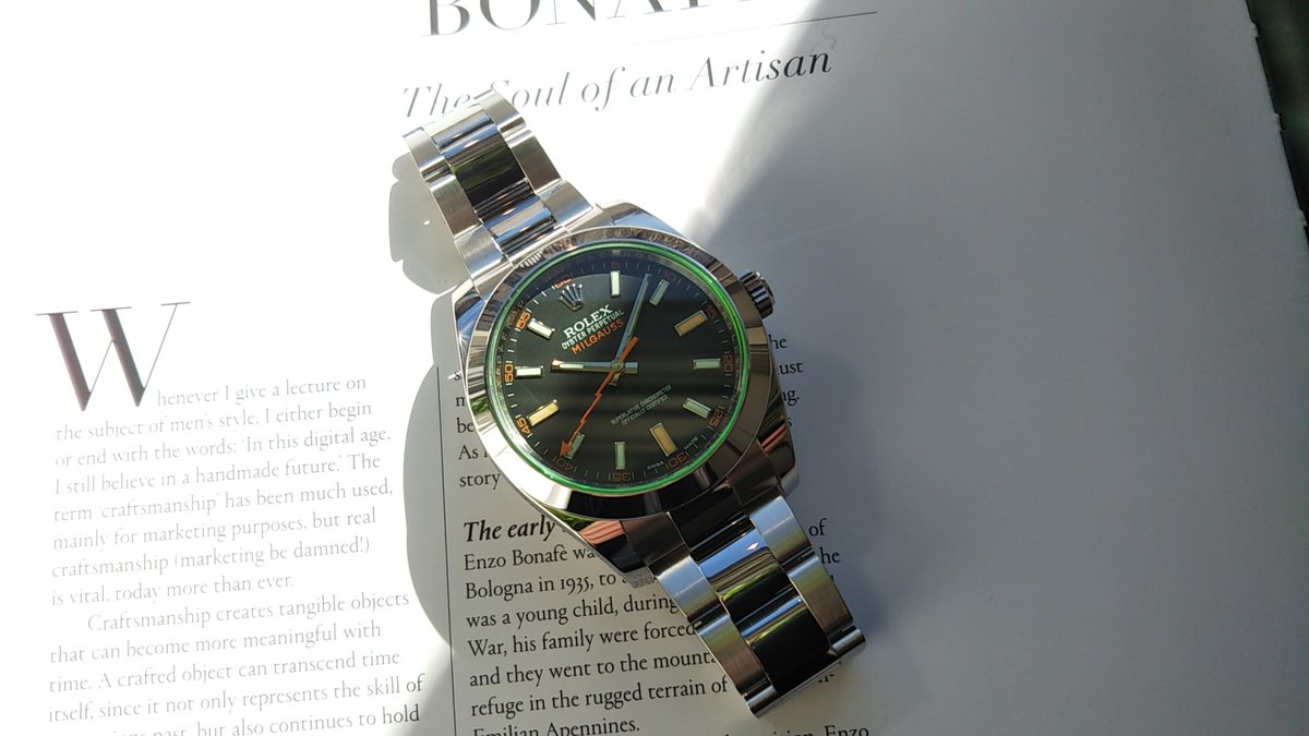 時計専門店gmt Lineお友だちキャンペーン開催中 Rolex ミルガウス gv ブラック T Co Hqqpyidpvm ここ数年モデルチェンジが噂されているミルガウス 文字盤の色味は同じですが 使用している サファイヤクリスタルガラスの違いで 時計専門店gmt Lineお友だちキャンペーン開催中 Rolex ミルガウス gv ブラック T Co Hqqpyidpvm ここ数年モデルチェンジが噂されているミルガウス 文字盤の色味は同じですが 使用している サファイヤクリスタルガラスの違いで