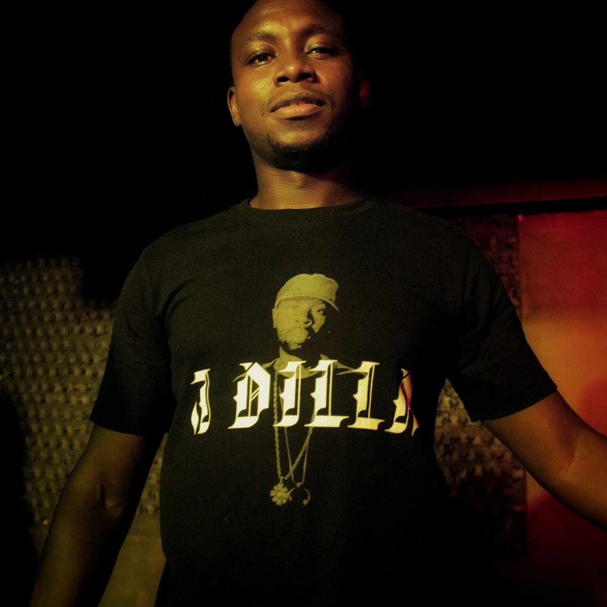 aurora_africa's tweet photo. Two of the illest and most consistent HipHop DJ collectives in Kenya, held it down for the legendary hiphop producer and artist known as James Yancey aka Jay Dee aka J Dilla aka Dilla Dawg at @muzeclub.#DillaDayNairobi #jdilla #boomboxke #boombapclicke #hiphopmusic https://t.co/nXuettCiSr