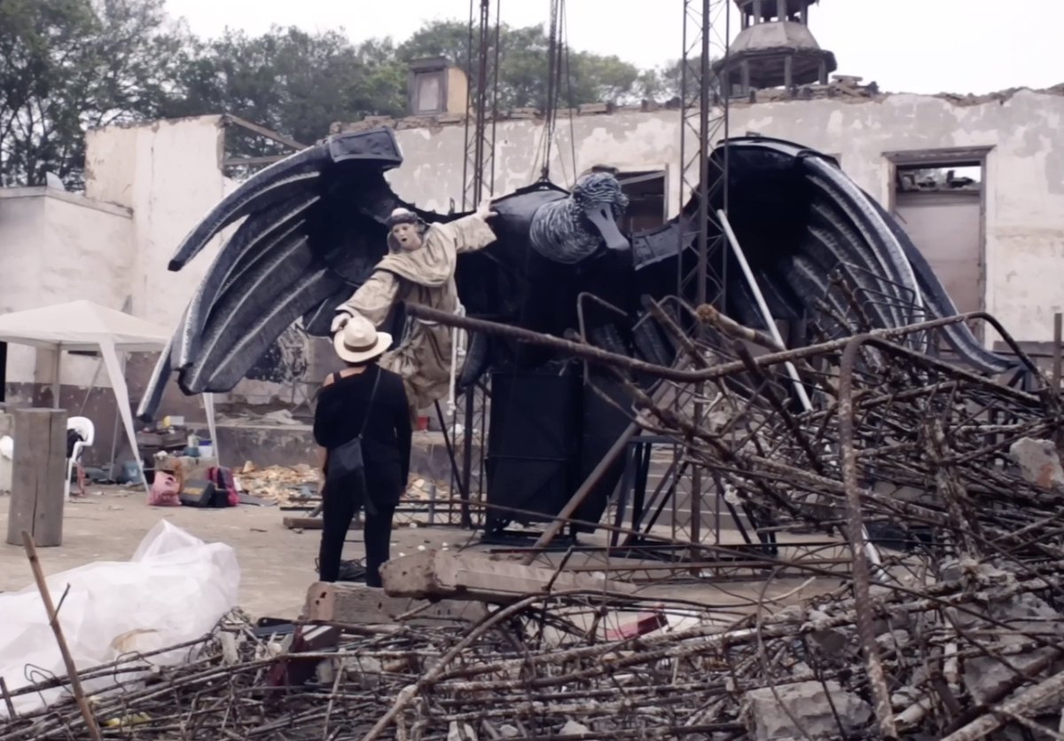 [ ARTISTS AND PROJECTS ] For Cristina Planas, art should serve a social function and thus disturb the viewer to generate a reaction and subsequent reflection. Many of her works have sparked debates and discussions in various sectors of Peruvian society. bit.ly/3slClM2