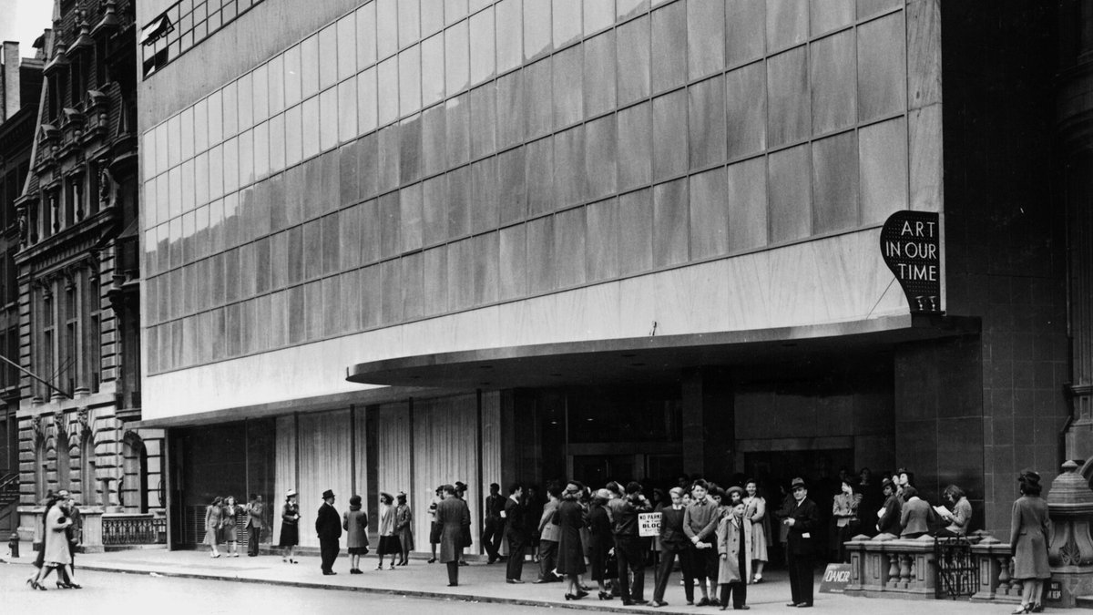 Con AMERICA D'OGGI del 1952 chiudo il ciclo di STENDHAL dedicato ai documentari d'#arte inizio Anni #Cinquanta, quando la #radio era #massmedia prioritario.
Su <a href="/RaiRadioTechete/">Radio Techete’</a> al link bit.ly/3qPb6ZS
Intervista a John Fante; visita al #MOMA; dichiarazione di Enrico Fermi