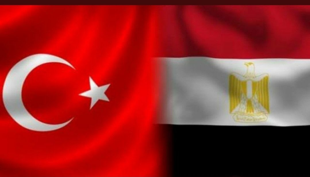 minroselend's tweet photo. It has become an international struggle.
At such dire times, one has to choose a side. Nations' youths from afar shall join in forces and carry on the struggle.
Say it with us!
OUR LIVES MATTER!
🇹🇷🇪🇬
#TurkishStudentsLivesMatter 
#EgyptianStudentsLivesMatter https://t.co/0vb4MEUXD4