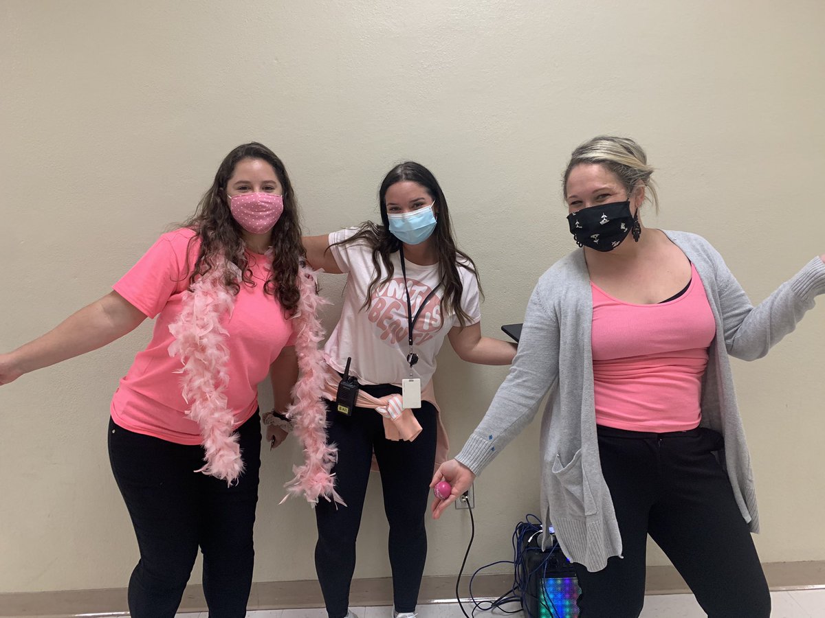 “Use your voice for #kindness, your ears for compassion, your hands for charity, your mind for truth, and your heart for love.” #kindnessday <a href="/DiamondViewEle/">DVES</a> #FineArts #guidance @MissR_DVE <a href="/MissBallDVE/">Miss Ball</a> <a href="/MauroKaitlyn/">Kaitlyn Byrne-Mauro</a>