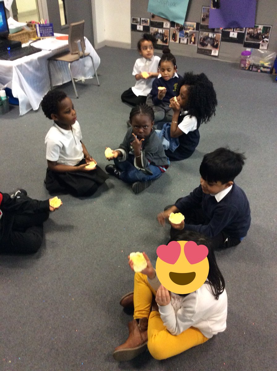 LozellsMA's tweet photo. we all learn in different ways... we chose to learn our skills through baking today. #EYFS #bubble #earlylearninggoals #baking
@LozellsPrimary @Dipika4Patel @LozellsJH @LozellsTM @LozellsN https://t.co/FwdczebL2T
