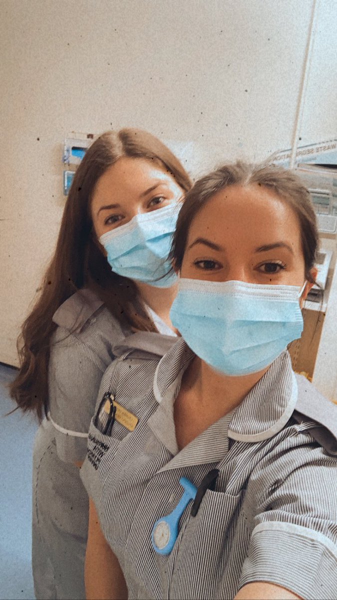 PUNC18LaurenD's tweet image. What’s better than being on a supportive and fulfilling placement? Being alongside your bestie 💁🏻‍♀️ 👩🏻‍⚕️ #aspirantnurse #westns #punc18