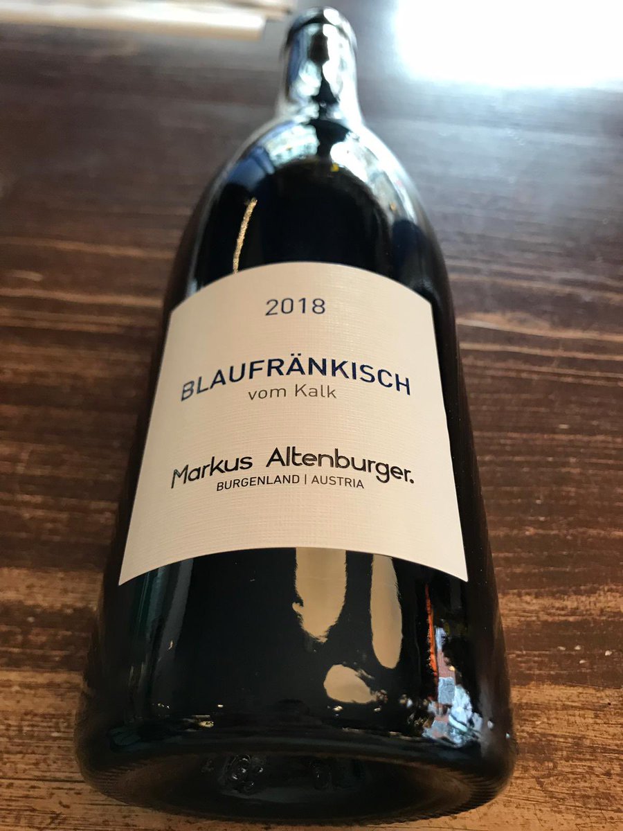 Food and wine pairing isn't what you'd call an exact science,but if you happened to be thinking about a roast chicken this week- perhaps one with roast potatoes,plenty of garlic and a generous level of herbage, we reckon this Blaufrankisch from Markus Altenburger will fit perfect