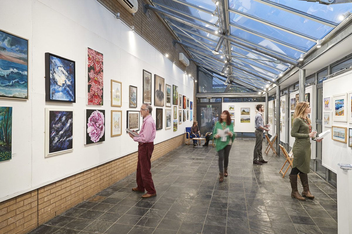 Heseltine Gallery tweet media