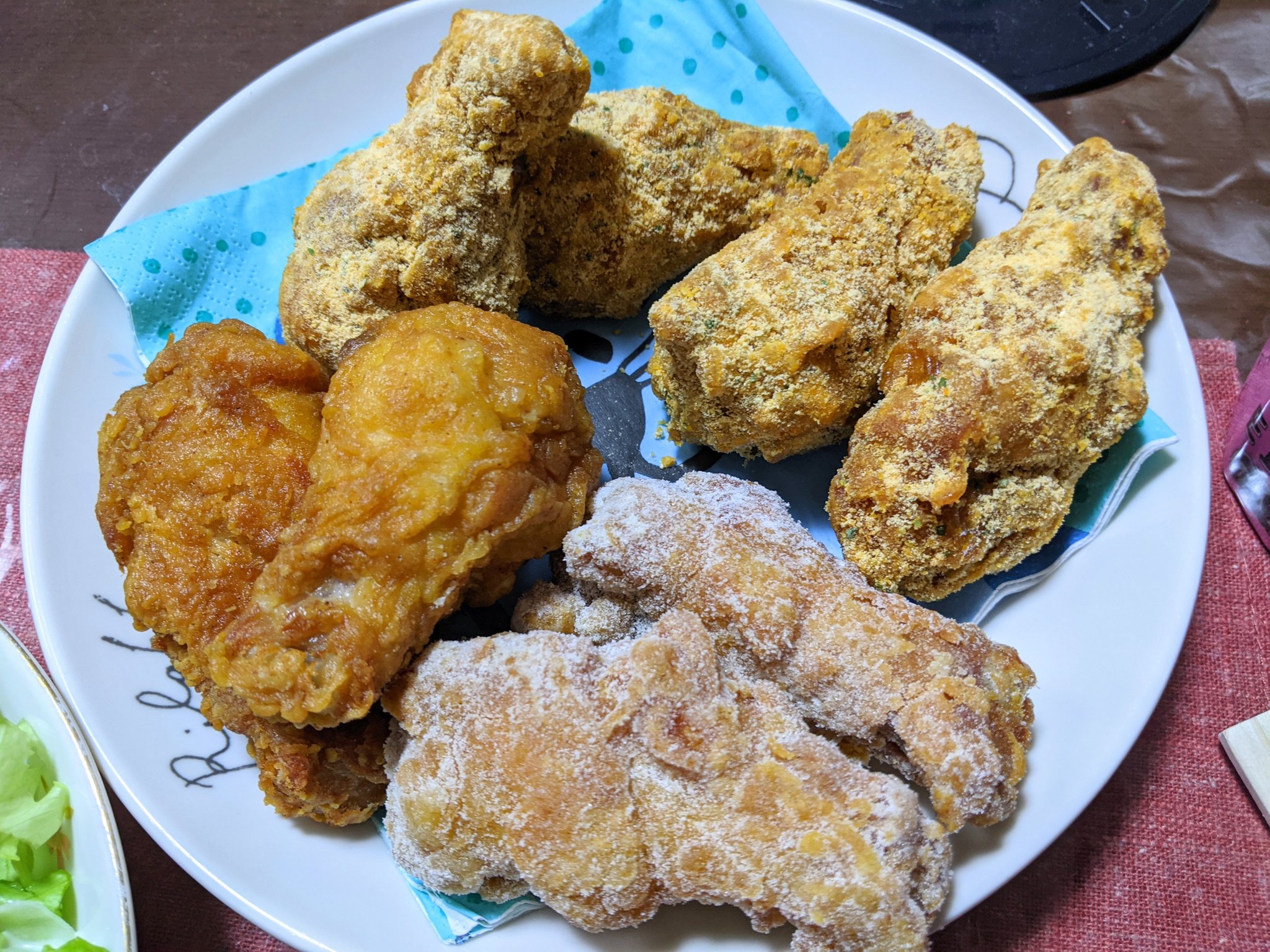 تويتر ゆめ う ちゃんねる على تويتر とぎもちさんが食べてた Bhcのプリンクルチキン食べてみたくて食べてみたくて プリンクルの粉が売ってるのを発見 やっと作れたー韓国フライドチキン 美味しすぎる 次はチーズボールでやってみる お腹