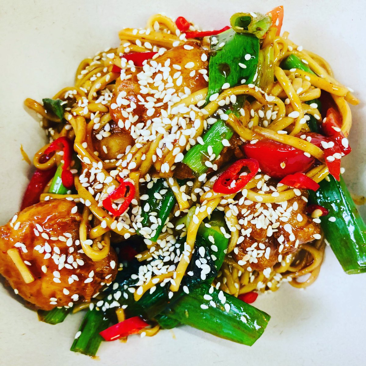 👌🏻 IT’S BACK 👌🏻                                                
This weeks lunch special - Korean fried chicken noodles. #ifyouknowyouknow #shoplocal #eatlocal