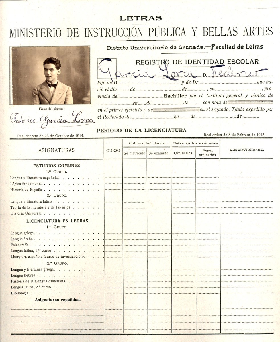 ¿Sabía que Federico García Lorca estudió en nuestra facultad? En 1914 se matriculó en la Universidad de Granada para cursar las carreras de Filosofía y Letras y de Derecho, donde estuvo hasta el año 1919, cuando se traslada a la Residencia de Estudiantes de Madrid.
