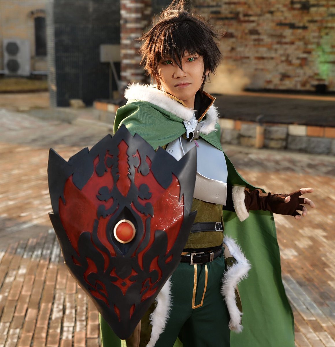 Twoucan 憤怒の盾 の注目ツイート イラスト マンガ コスプレ モデル