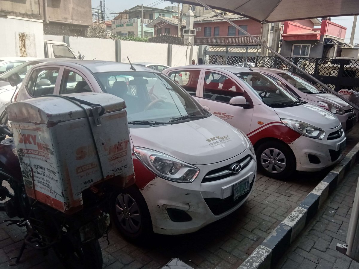 SKYNETNIGERIA's tweet photo. Are you looking for the best logistics company in Nigeria? We do international/domestic delivery and overseas pickup request.

Call: 08037921992/08032163913 or email enquiry@skynetworlwide.com.ng for enquiries.

Ronaldo + Messi + Lagos + Abuja + Bobrisky + BUrnley + Nigeria https://t.co/dsNDrLmuG7