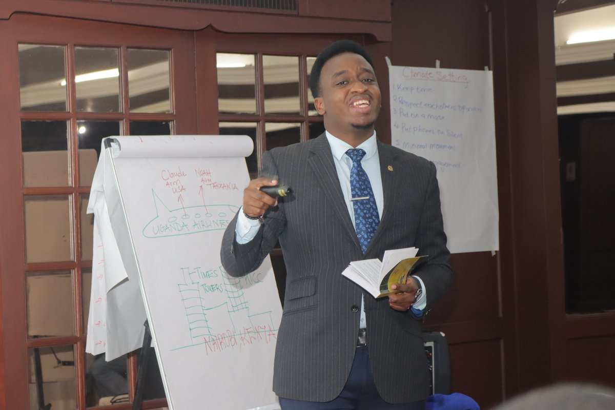 EACHRights's tweet photo. With Rights Comes Responsibilities. #RightToEducation comes with parental responsibility. Kenya's Competency-Based Curriculum (CBC) points in the right direction &amp; has instituted Guidelines on Parental Empowerment &amp; Engagement, 2019 (policy on parental engagement). #Nielimishe https://t.co/OjGjxn8R6b