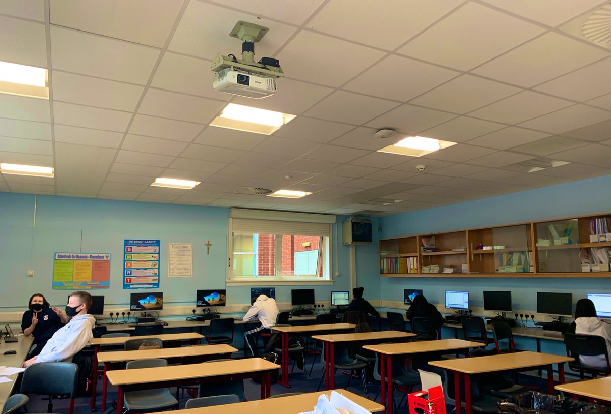 MrsQ_DHT's tweet image. Amazing to have my s4 class back in the room (well half of them) - have missed the chat! Feeling like a real teacher again! #visualbasicprogramming
#sociallydistantlearning
#aspirebelievecommunicate
@HolyroodComput @HolyroodSec