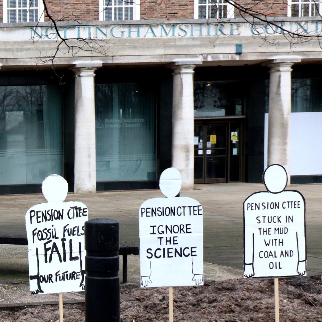 DivestNotts's tweet photo. 🔥 Yet another warning for Notts to get our pension funds out of fossil fuels.
🔥 How much more of our pension money are they going to lose before they act?
#FossilFree #Divest #DivestNotts #ClimateCrisis #BuildBackBetter https://t.co/37wNQj1mR6