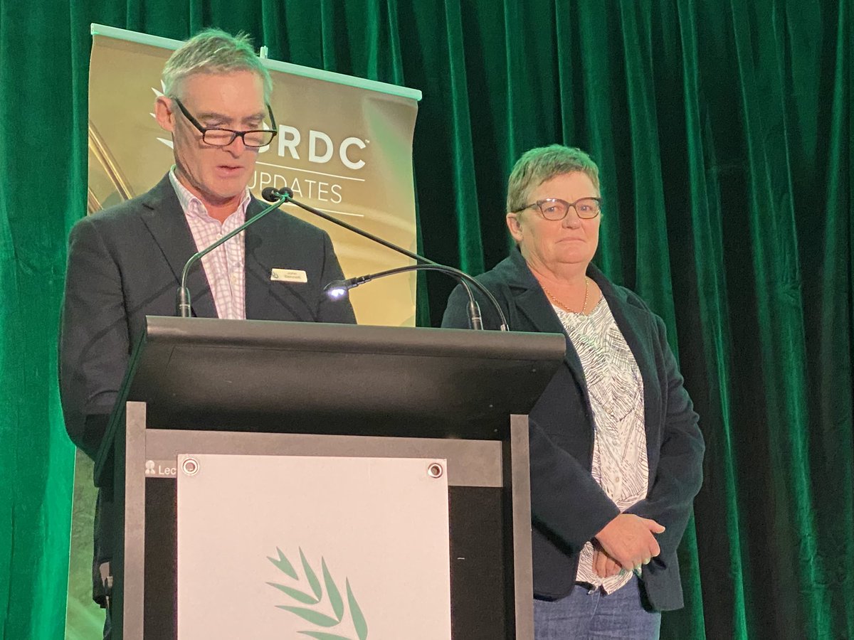 <a href="/GRDCSouth/">GRDC South</a> Region Panel chair John Bennett <a href="/johngbennett/">John Bennett</a> announcing Echuca <a href="/Think_Agri/">Think Agri</a> consultant Kate Burke <a href="/KateKak/">Kate Burke</a> as 2021 Seed of Light award recipient #GRDCUpdates #Bendigo