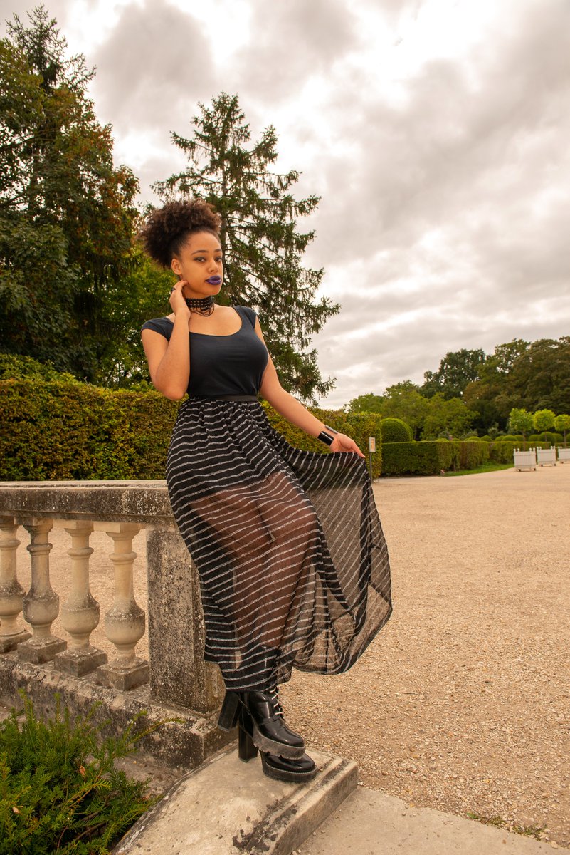 Even_Fashion's tweet photo. Un must de perfection sur vos courbes chic &amp; glamours? c'est ce qui définit la robe Raiponce https://t.co/05gDJwCpvp...
et la jupe Callune
#modeécoresponsable #modealternative#upcyclingclothes#femmes https://t.co/M9ugQUIx8i