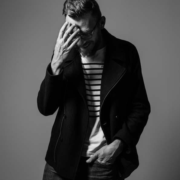 C'est avec une immense douleur que nous avons appris la mort la nuit dernière de Joseph Ponthus, à l'âge de 42 ans, à l'issue d'un combat acharné contre le cancer.
Nos pensées vont à son épouse Krystel et à sa mère, dont nous partageons la peine.