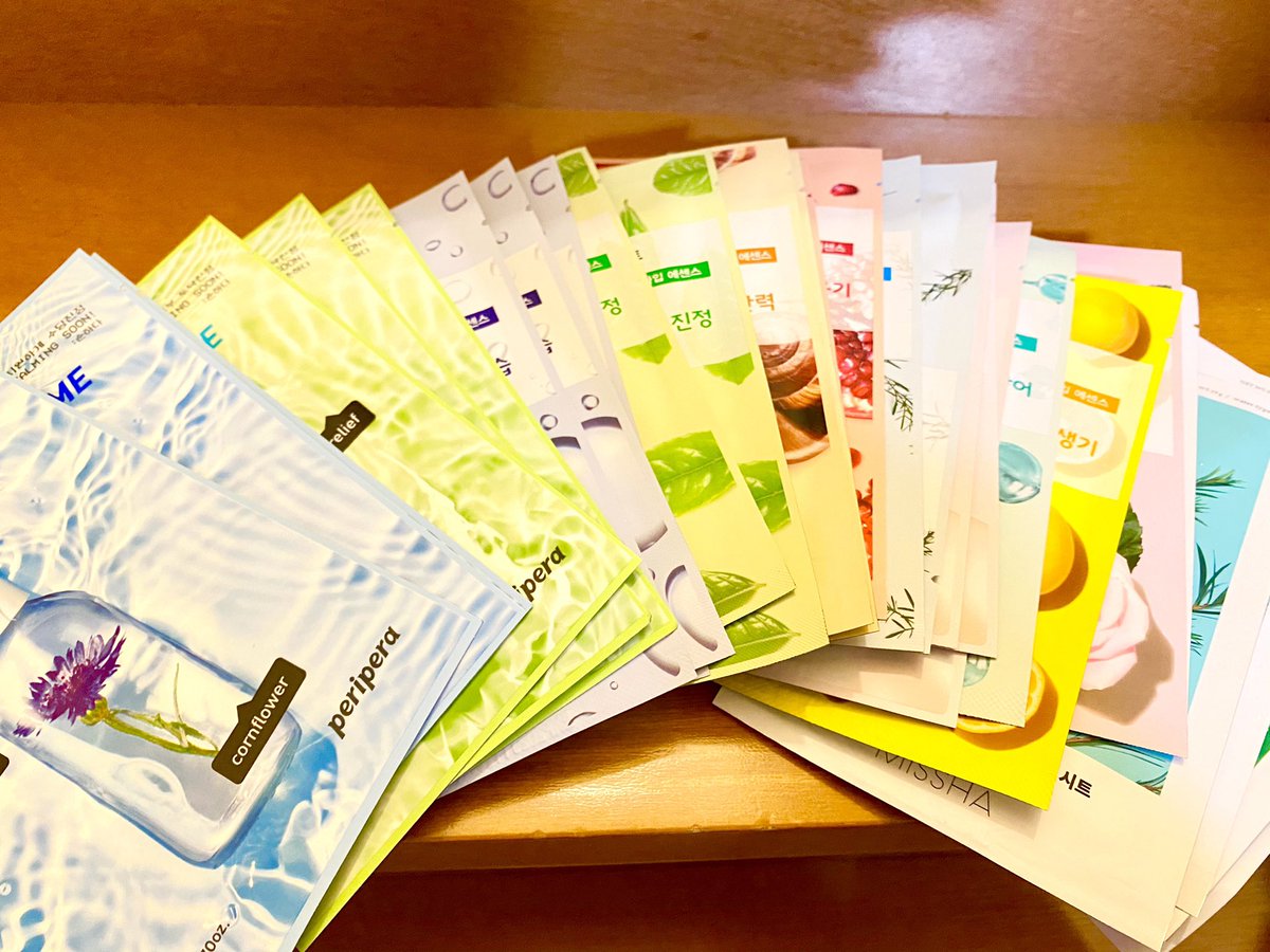 yumecosmes's tweet photo. #cosko でパック大量買いしたからしばらく持ちそう。
もちろんおまけもたくさん https://t.co/RkLe3e7eKv