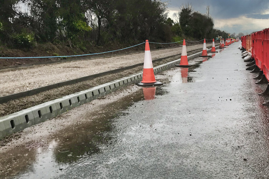Killeshal's tweet image. Surface Water Management for roads? No problem.
Killeshal recently supplied lightweight, yet durable, sustainable DuraDrain Drainage Kerbs to a project in Co. Cork, with M.O'Callaghan Building &amp;amp; Civil Engineering.
killeshal.com/drainage-kerb-…