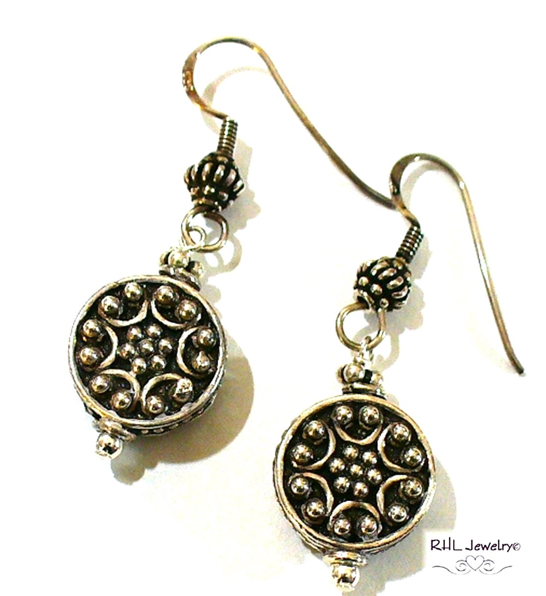 Bali Silver Disk Earrings, Bold Silver Earrings, Ornate Silver Ear Wires E2020-09 etsy.me/33MuvAh #giftshop #onsale #pottiteam #chakra #BoldJewelry