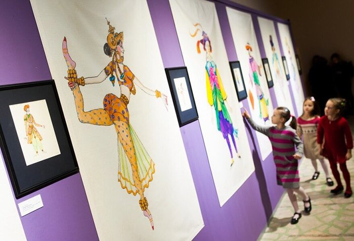 балет щелкунчик костюмы персонажей. новогодняя выставка щелкунчик. экспозиция щелкунчик. выставка щелкунчик. щелкунчик и новогодние истории выставка в калининграде.