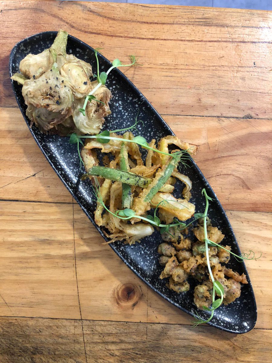 Restaurant El Regust tweet media