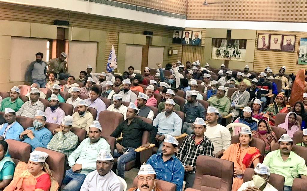 AAPForMP's tweet image. ग्वालियर में &quot;परिवर्तन सभा&quot; में दिल्ली सरकार के कैबिनेट मंत्री माननीय @AdvRajendraPal जी का संबोधन।
@ArvindKejriwal @AapKaGopalRai