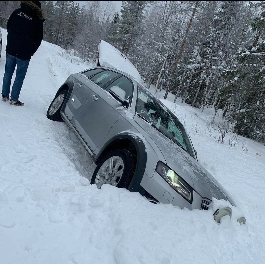 WRC: Arctic Rally Finland - Powered by CapitalBox [26-28 Febrero] Eu_buDCXEAY1Uez?format=jpg&name=medium