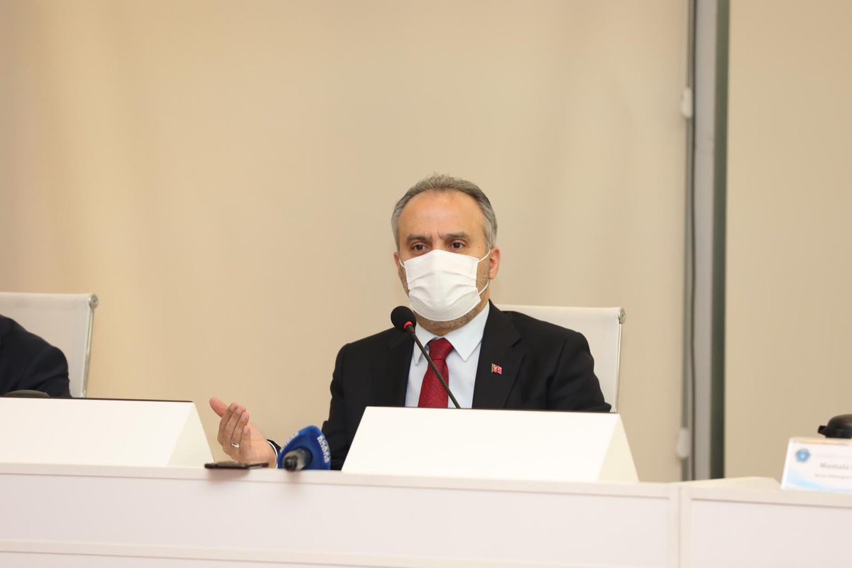 Alinur Aktaş