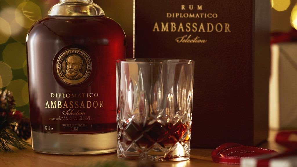 Bullmetshop's tweet photo. Descubre con Bullmet el Ron Diplomático Ambassador.
Sin duda uno de los rones mas deliciosos y exclusivos de nuestro catálogo.🥃
Descúbrelo aquí: https://t.co/EOWllTaE1z https://t.co/bsnj8imTiy