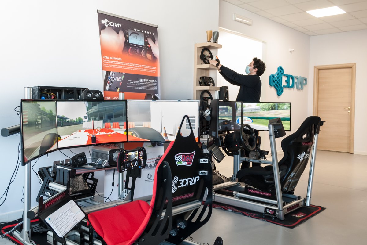 TREDIRAP's tweet photo. Ultimating our Siracing Postations, thanks to @DriveGameSeat !

#industria40 #simracing #AssettoCorsa #DIRT5 #GameDay #3Dprinting #cnc https://t.co/PVGjJdpK4y