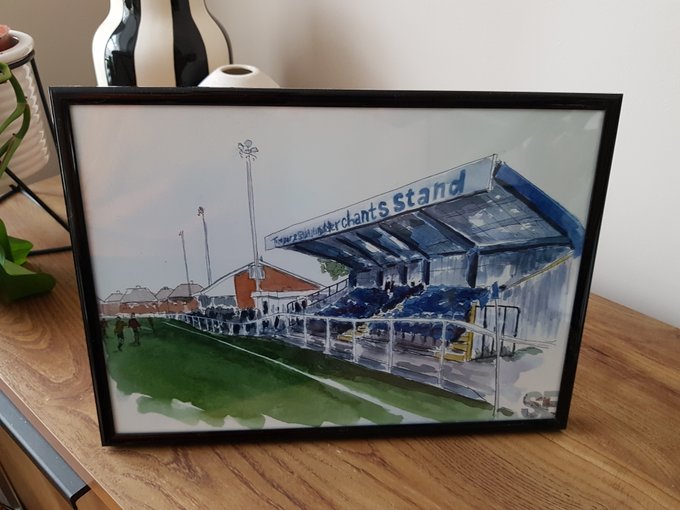 Club Shop: Matchworn 2019/20 season Home shirts in Sizes Medium and Large for £15. Framed Watercolour Ground Prints for £15. Offer: One Shirt and One Print for £25. All prices inc. delivery. To purchase, drop us a DM or an email at moneyfieldsfcshop@hotmail.com #UpTheMoneys