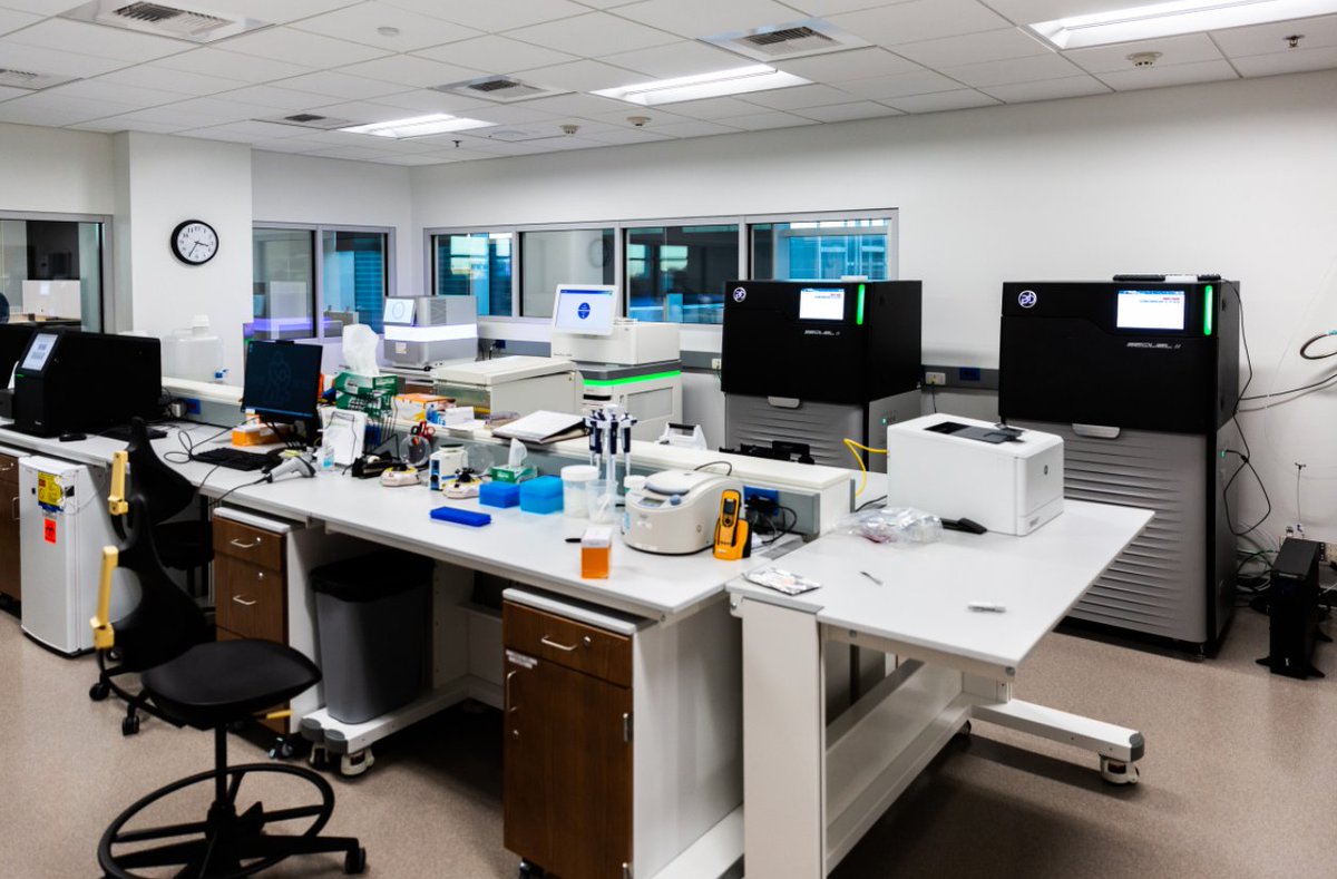 PacBio's tweet photo. BREAKING: @ChildrensMercy invests in 4 additional Sequel IIe Systems, enabling the top pediatric center to scale up its innovative whole genome research into #rarediseases. Its 6 Sequels will be installed in the new nine-story @ResearchCM building. 
https://t.co/WmN77BR5Z2

. https://t.co/WS6caVfNTR