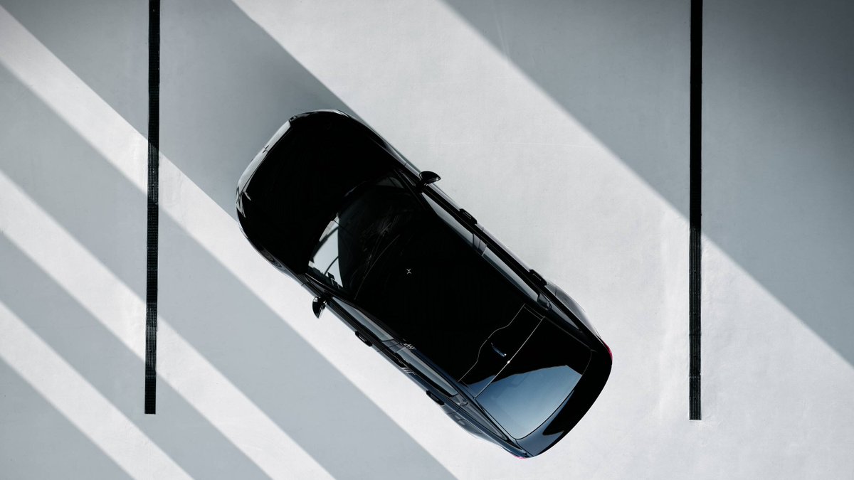 Polestar tweet media